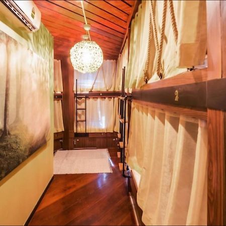 100 Years Building Bangkok Old Town By Seen Hostel Εξωτερικό φωτογραφία