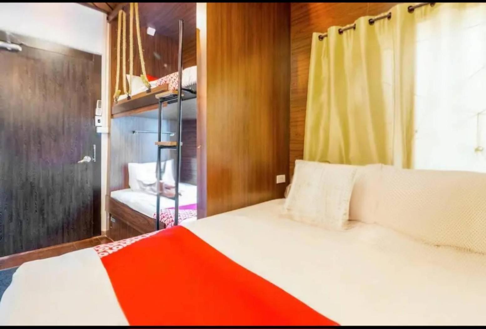 100 Years Building Bangkok Old Town By Seen Hostel Εξωτερικό φωτογραφία